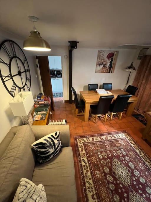 The Hanging Gate Coach House テルフォード エクステリア 写真
